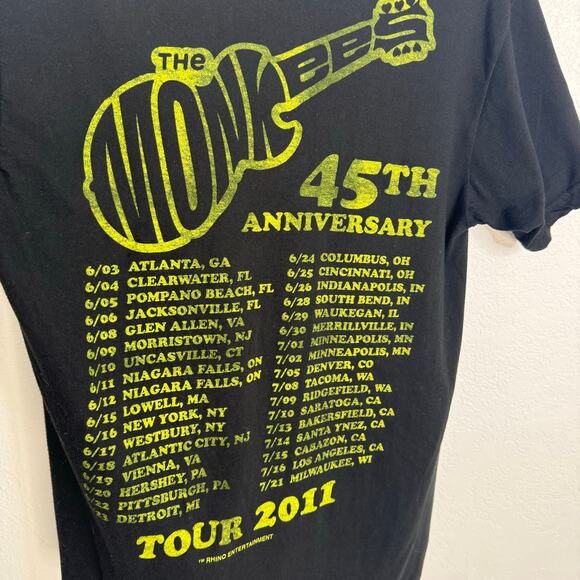 The Monkees 45th Anniversary Concert T-Shirt Double Sided Size Medium - Picture 2 of 9